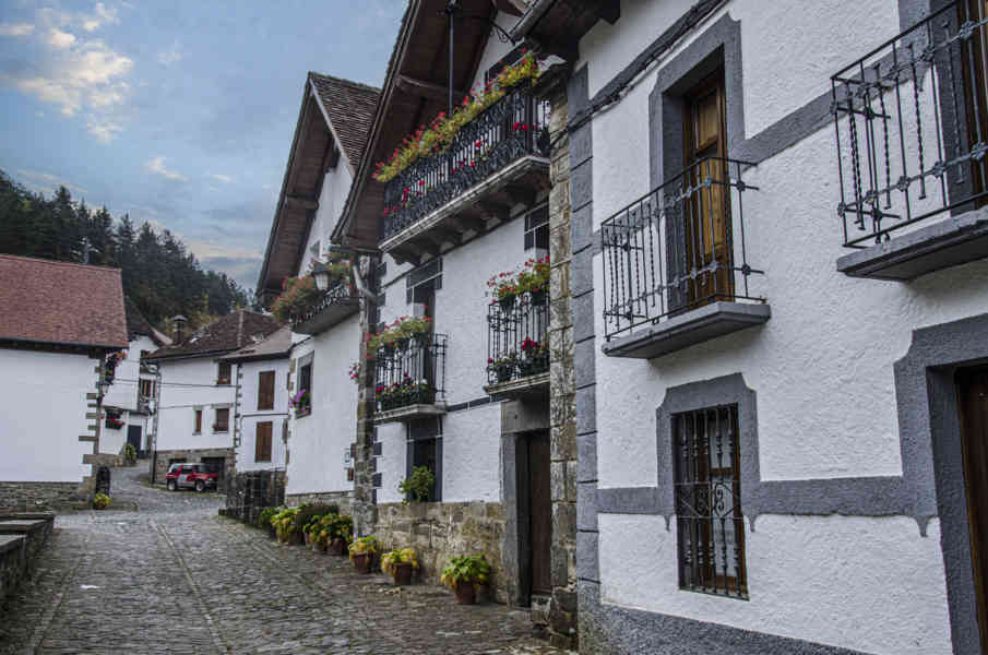 Comunidad Foral de Navarra 128 - Ochagavia.jpg